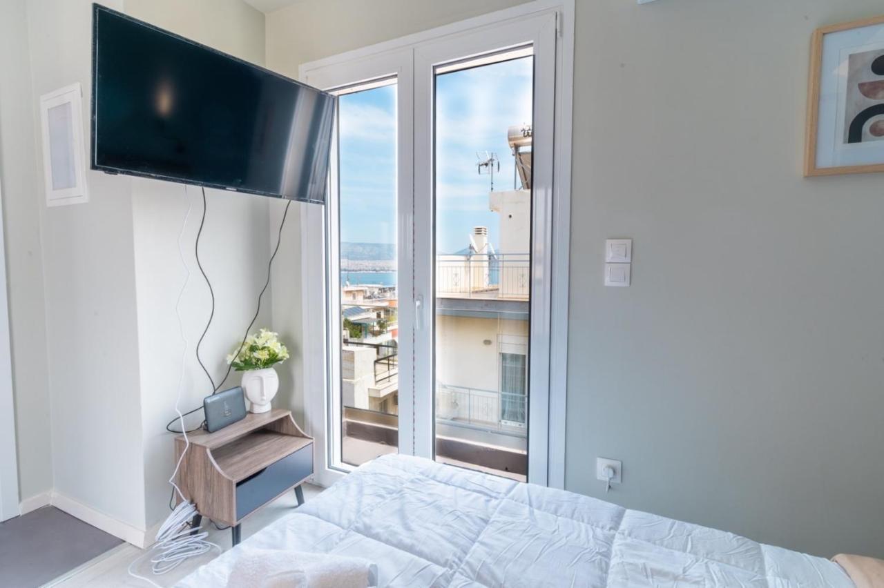 Apartment Aiolos Loft Sea View Peiraiki Near The Sea *